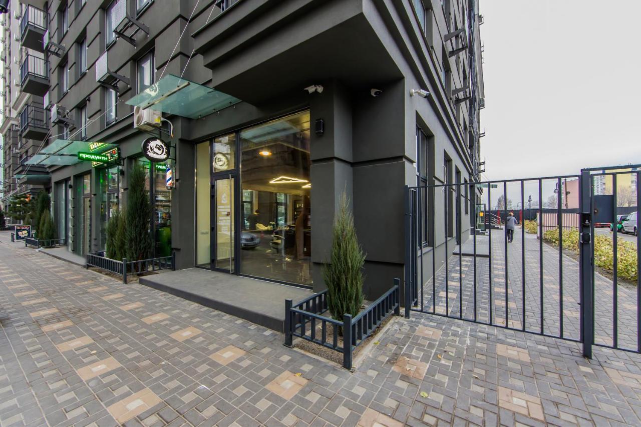 Стильные Апартаменты,Метро Вырлица,Метро Харьковская Kyiv Exterior photo