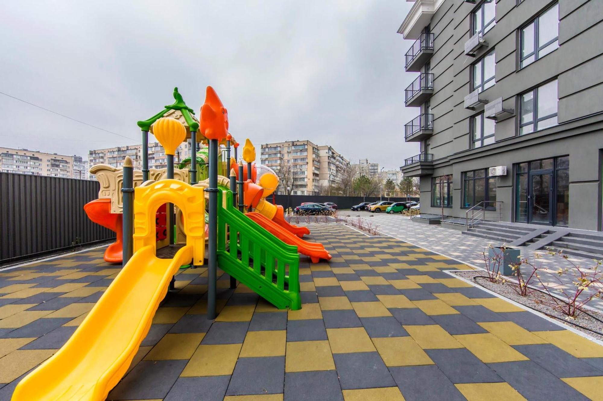 Стильные Апартаменты,Метро Вырлица,Метро Харьковская Kyiv Exterior photo